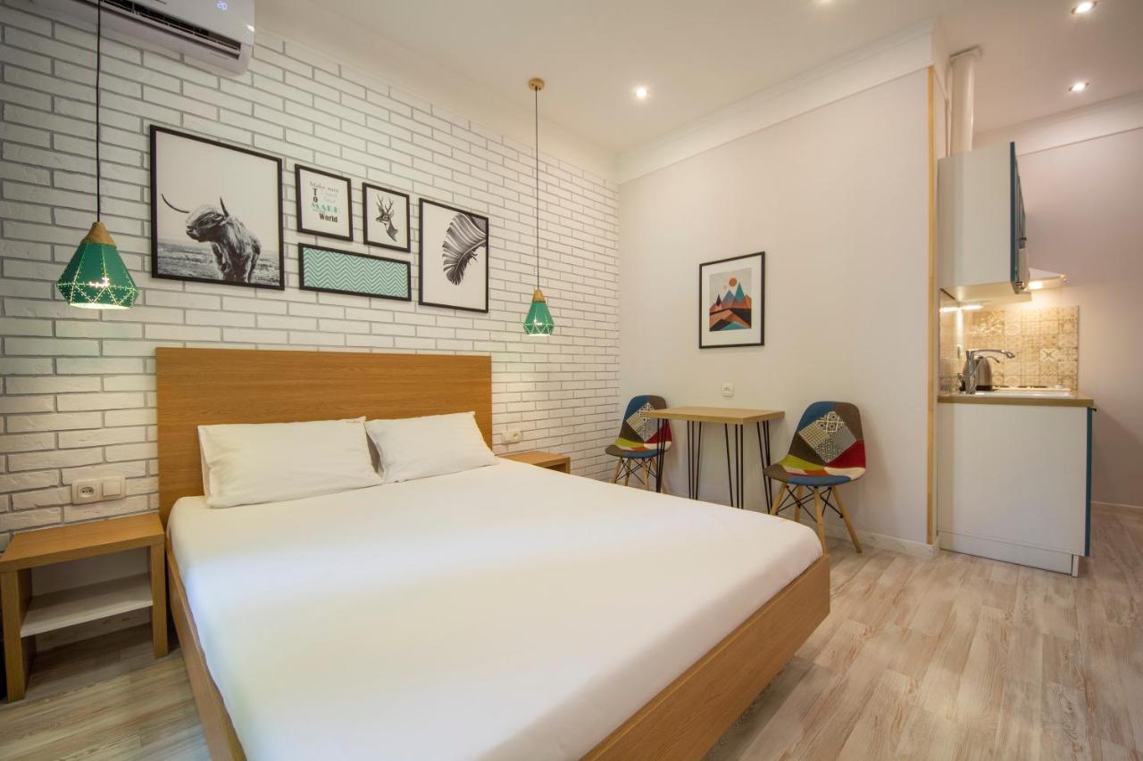 Design Apartments On Velyka Vasylkivska 42 Киев Экстерьер фото