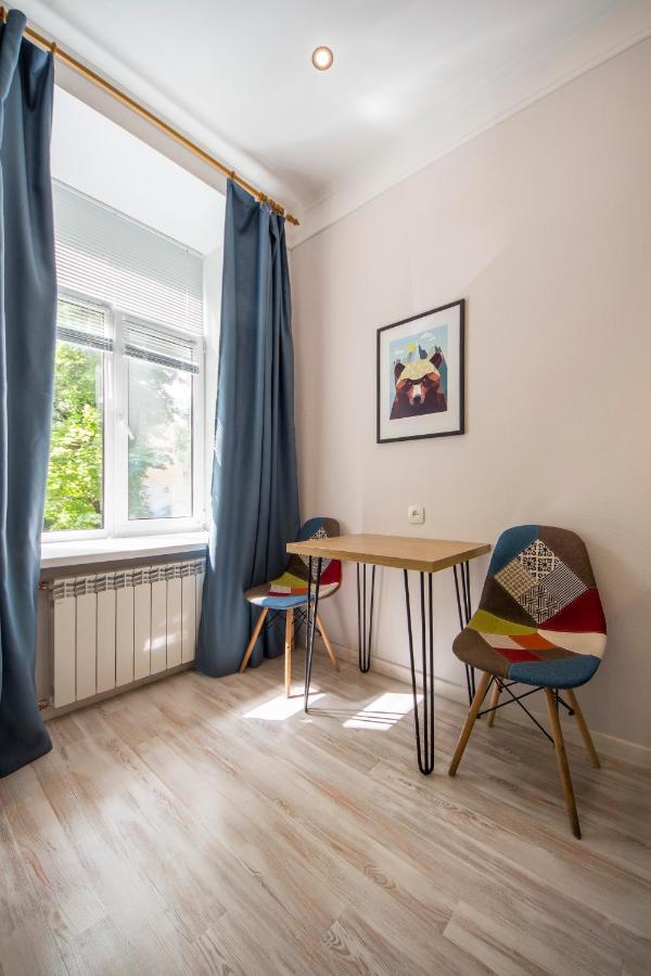 Design Apartments On Velyka Vasylkivska 42 Киев Экстерьер фото