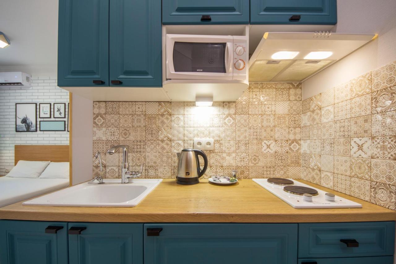 Design Apartments On Velyka Vasylkivska 42 Киев Экстерьер фото